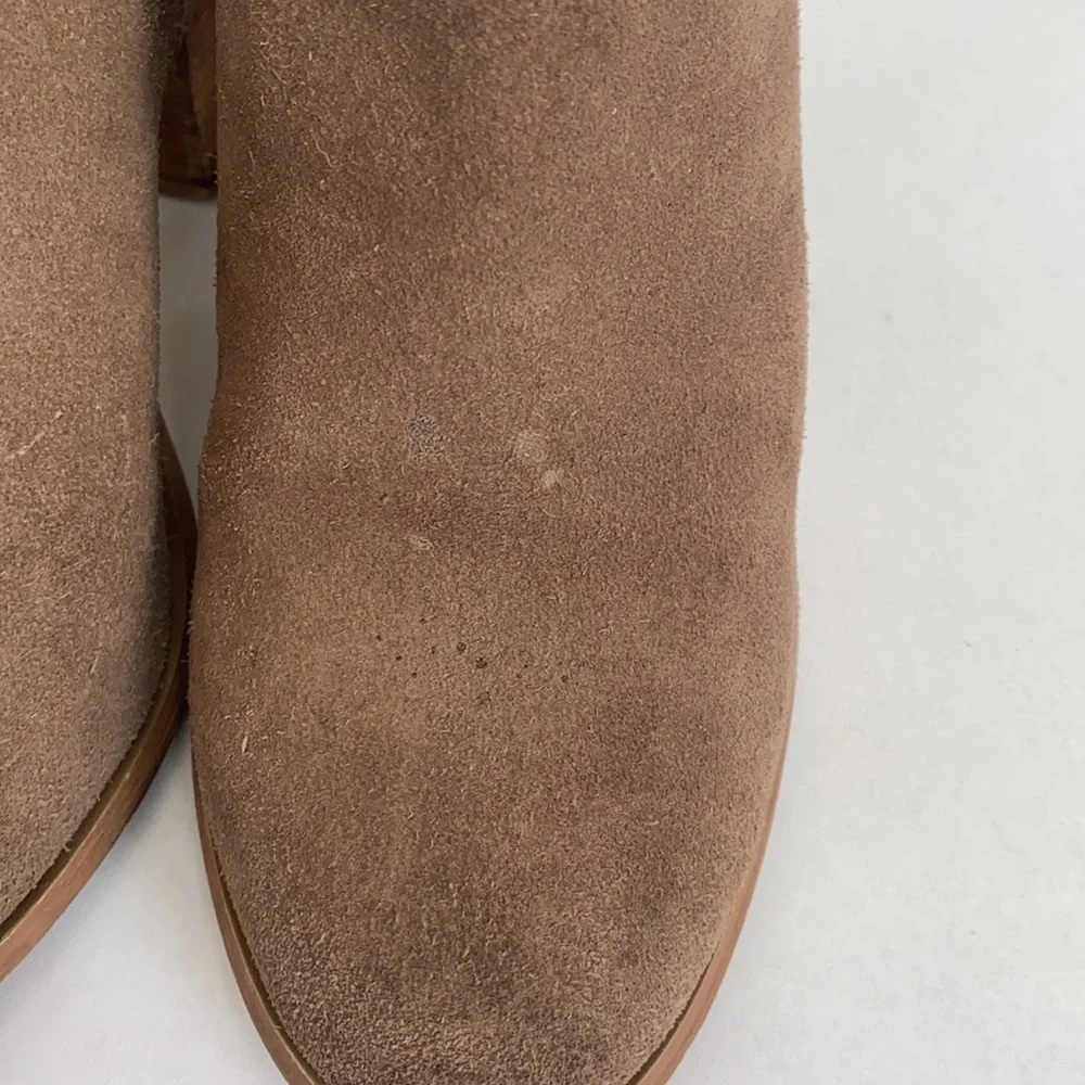 Urban Outfitters Suede‎ Stacked Heel Ankle Boots